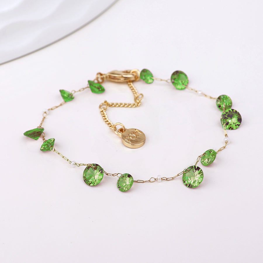 Lyra Golden Station Bracelet with Green Crystal Drops and Pearls