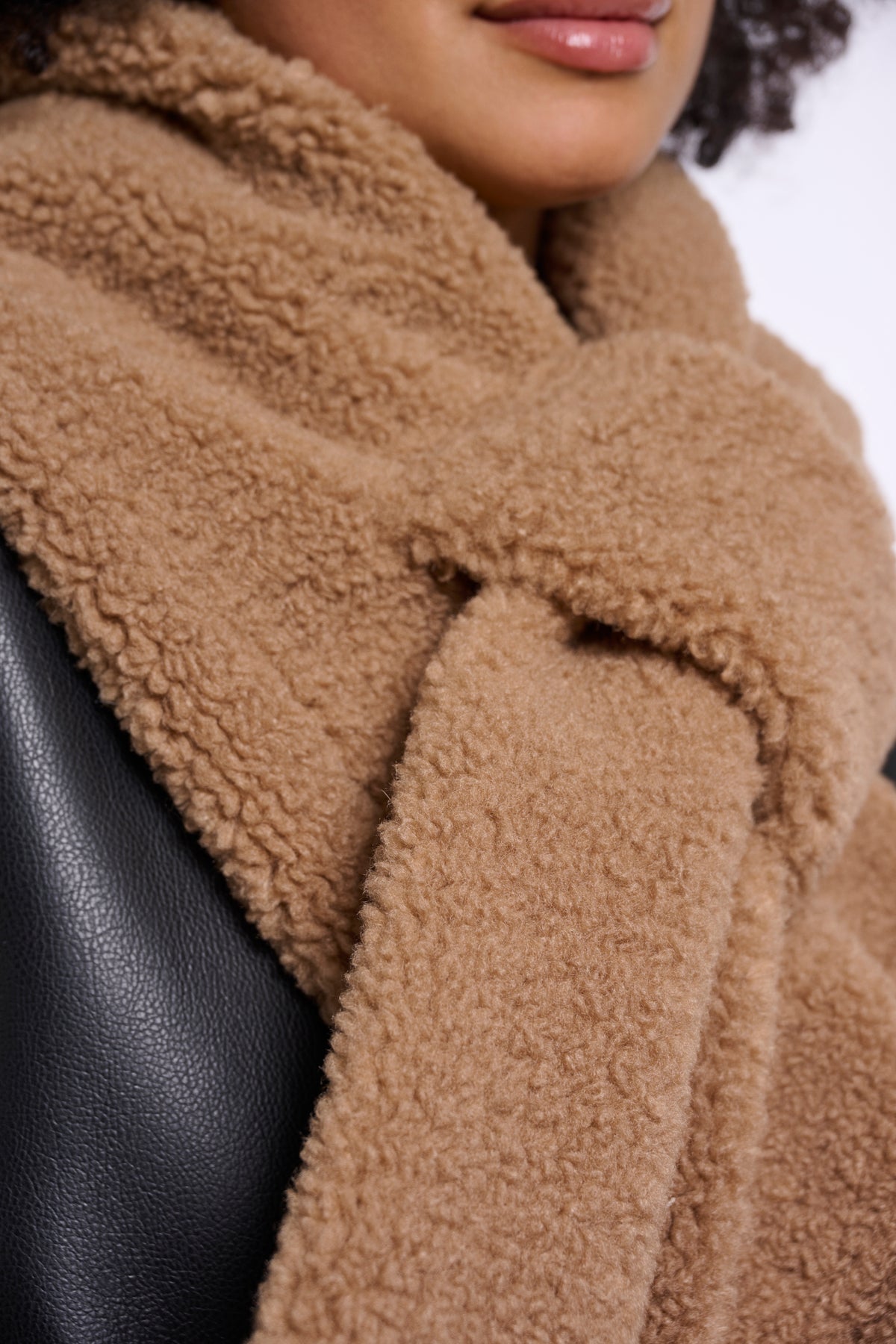 Asho Teddy Scarf Toast