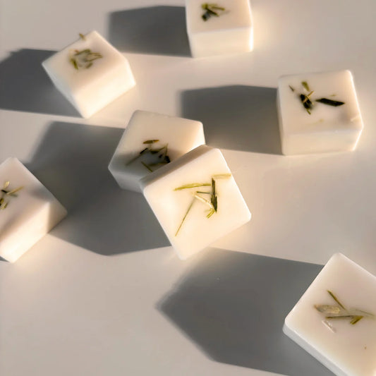 Elderflower & Pear - 12 Botanical Soy Wax Melts
