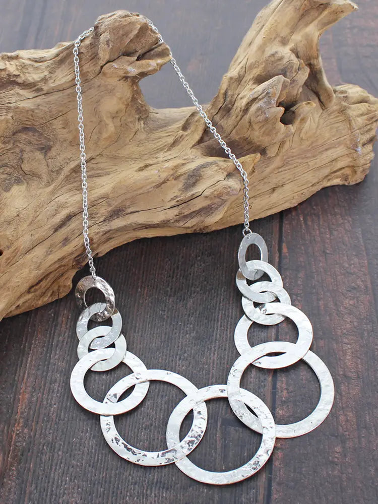 Beaten Ring Necklace Silver