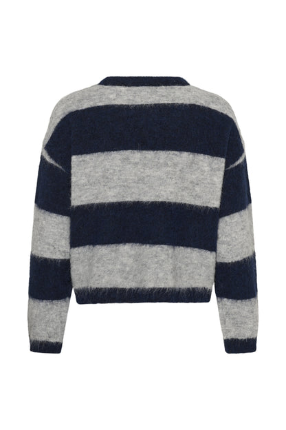 TayzieSZ Pullover