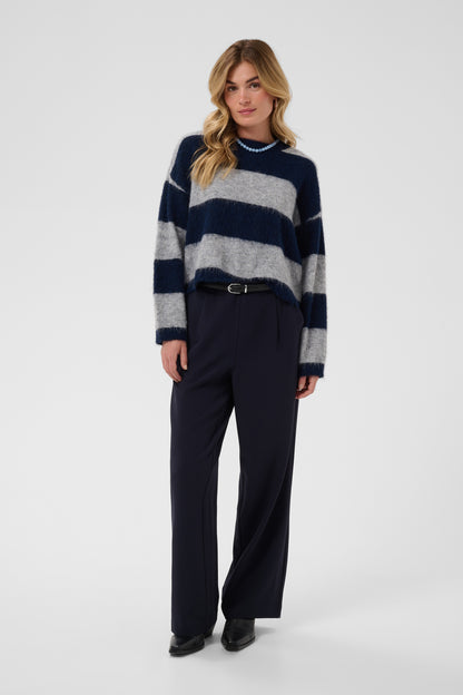 TayzieSZ Pullover