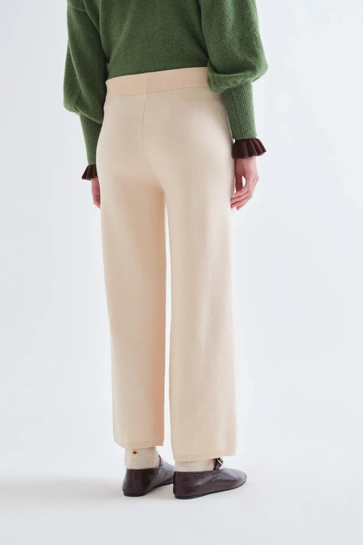 Basic Ecru Knit Trousers