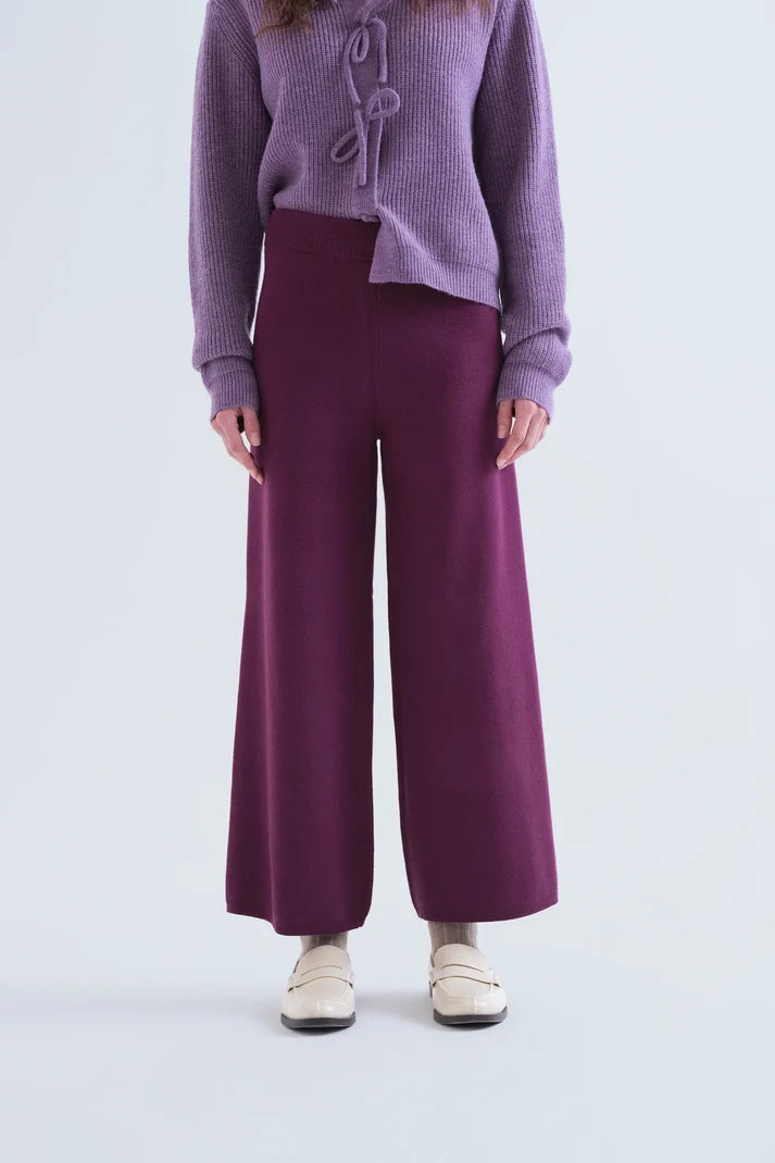 Aubergine Basic Knit Trousers