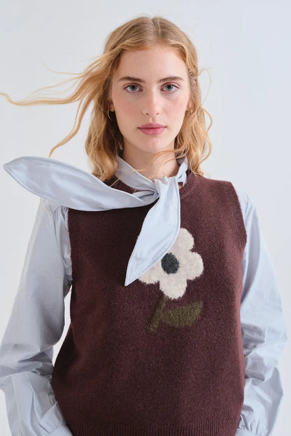 Knitted Brown Vest with Big Flower Print