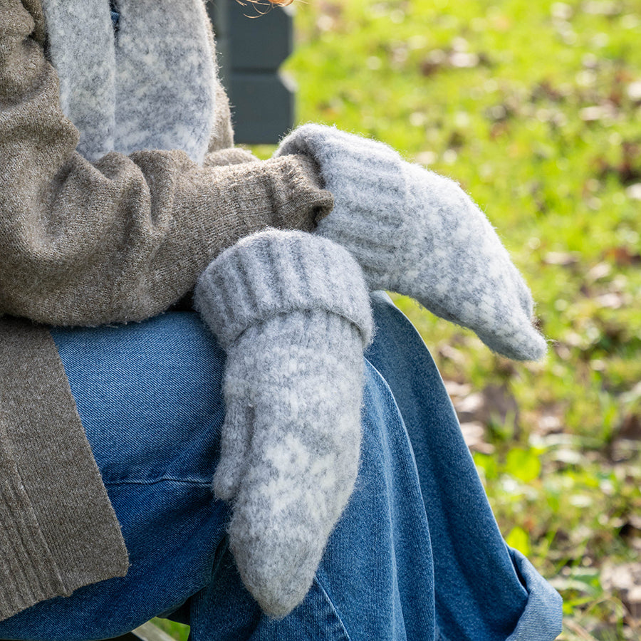 Erica Grey Scandi Snowflake Mittens