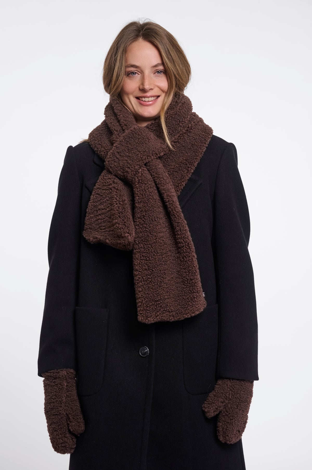 Asho Teddy Scarf Coffee Roast
