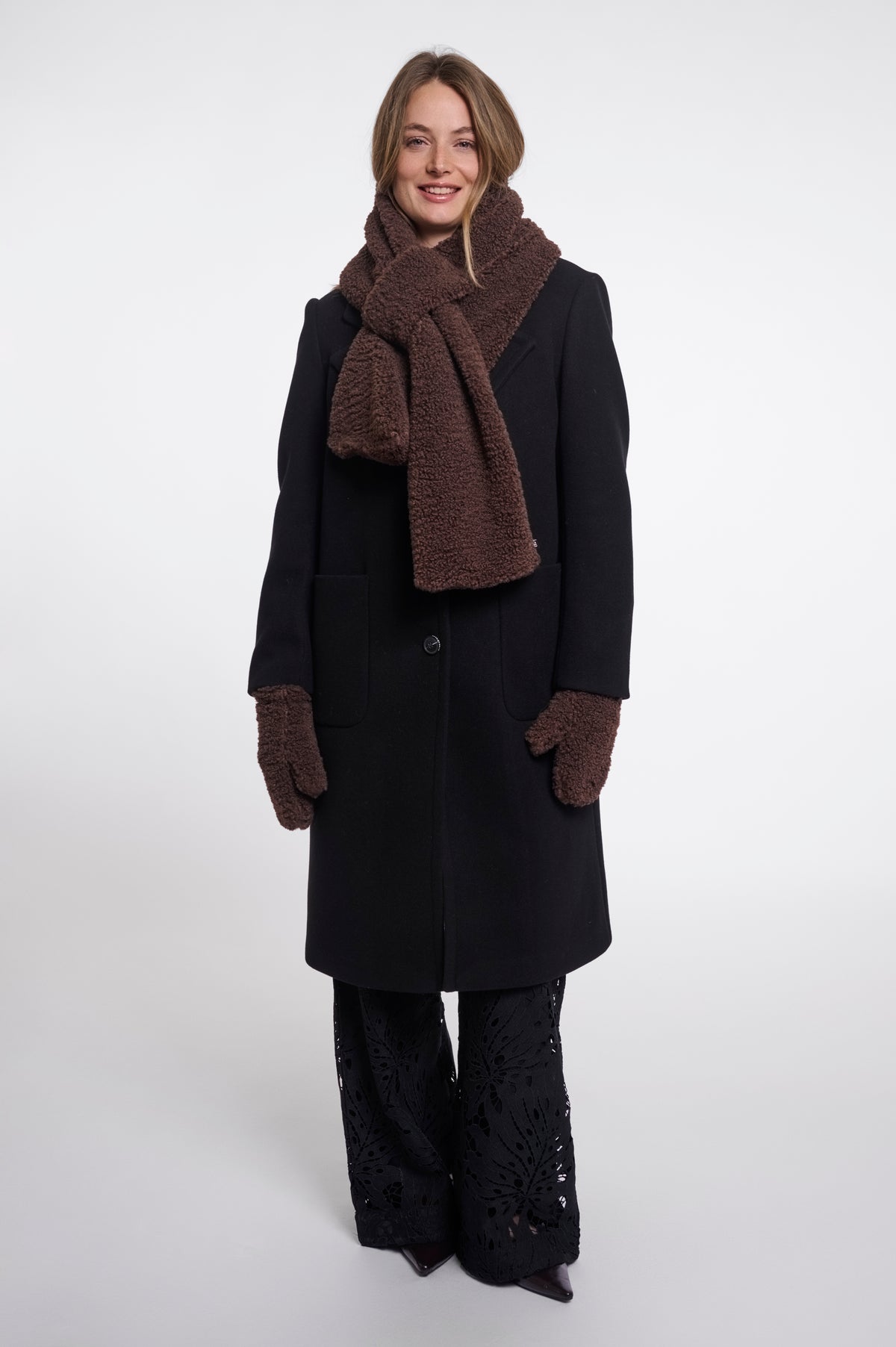 Asho Teddy Scarf Coffee Roast