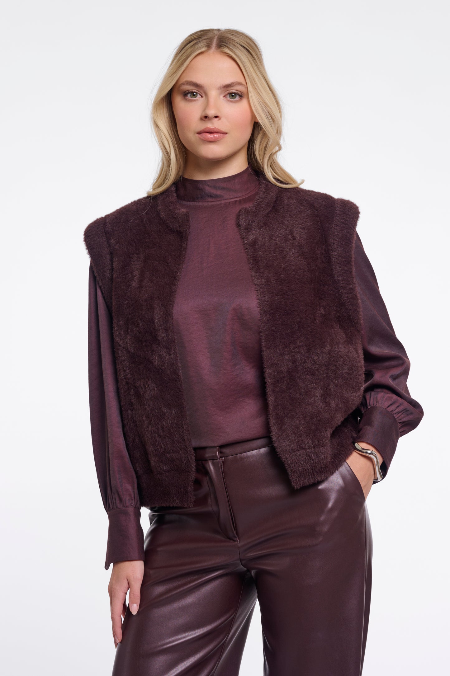 Elona Waiscoat Fudge Cloak