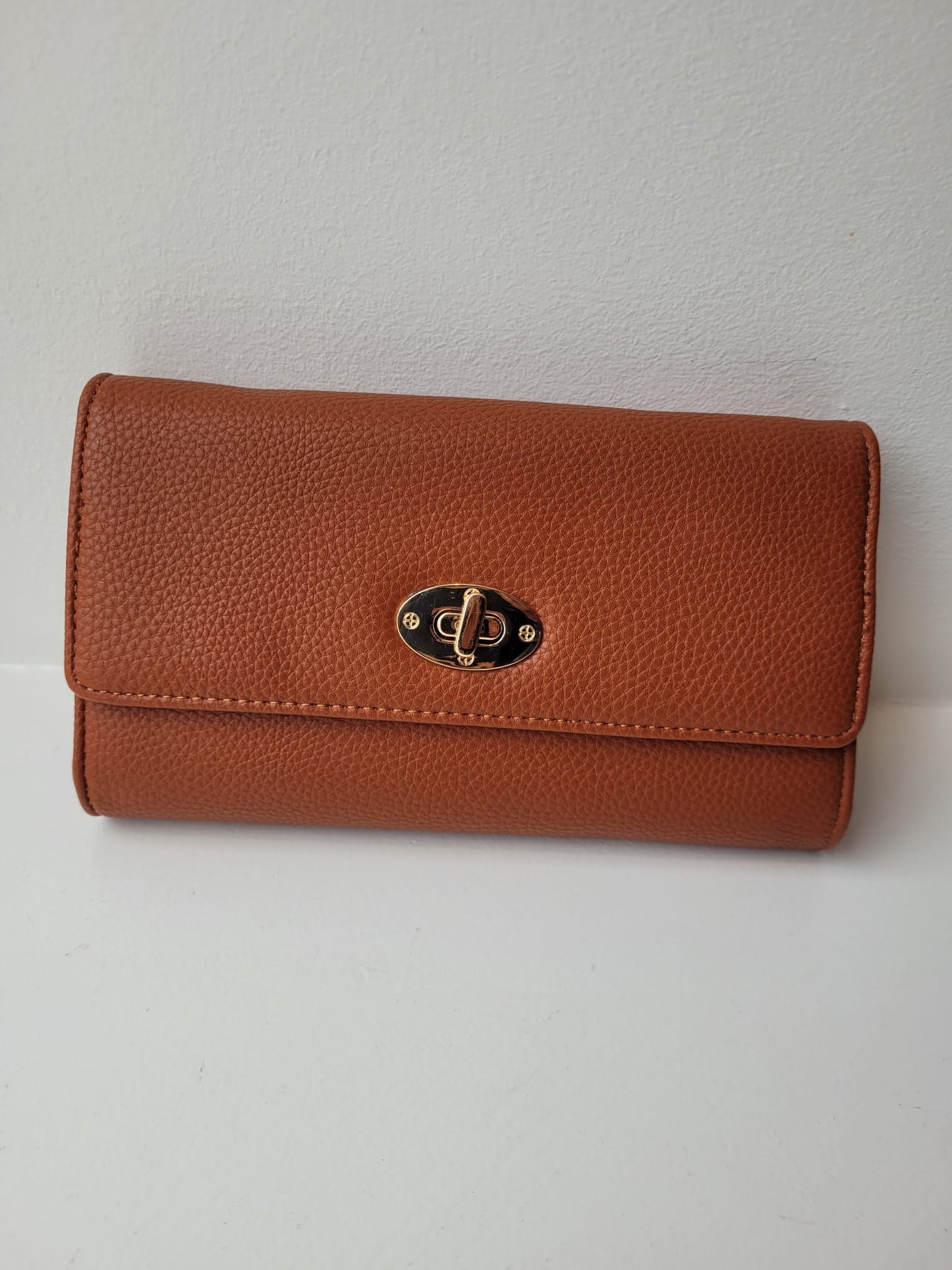 Hazel Clutch Bag