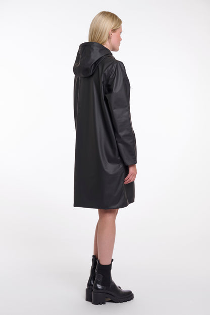 Ishana Reversible Raincoat Black and Black Leopard