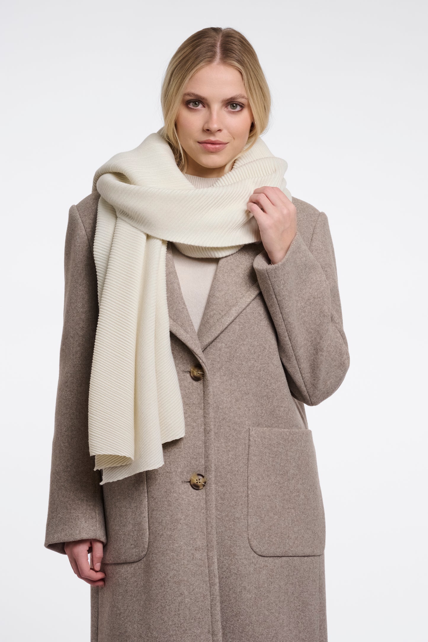 Ivie Scarf Birch