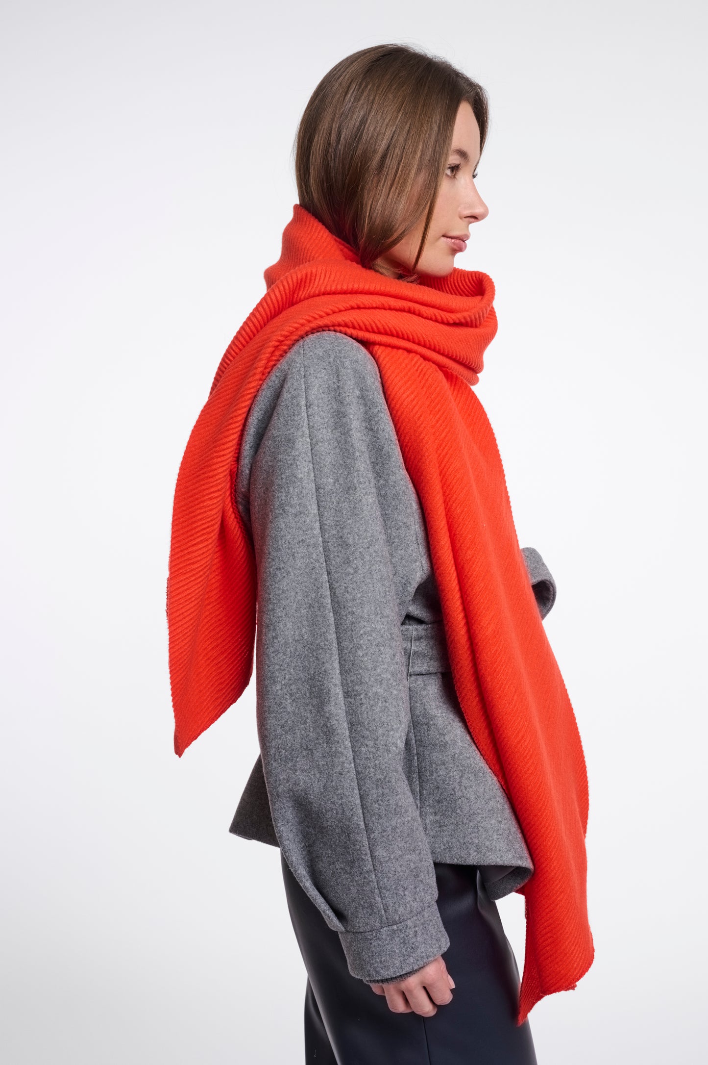 Ivie Scarf Luminous Red