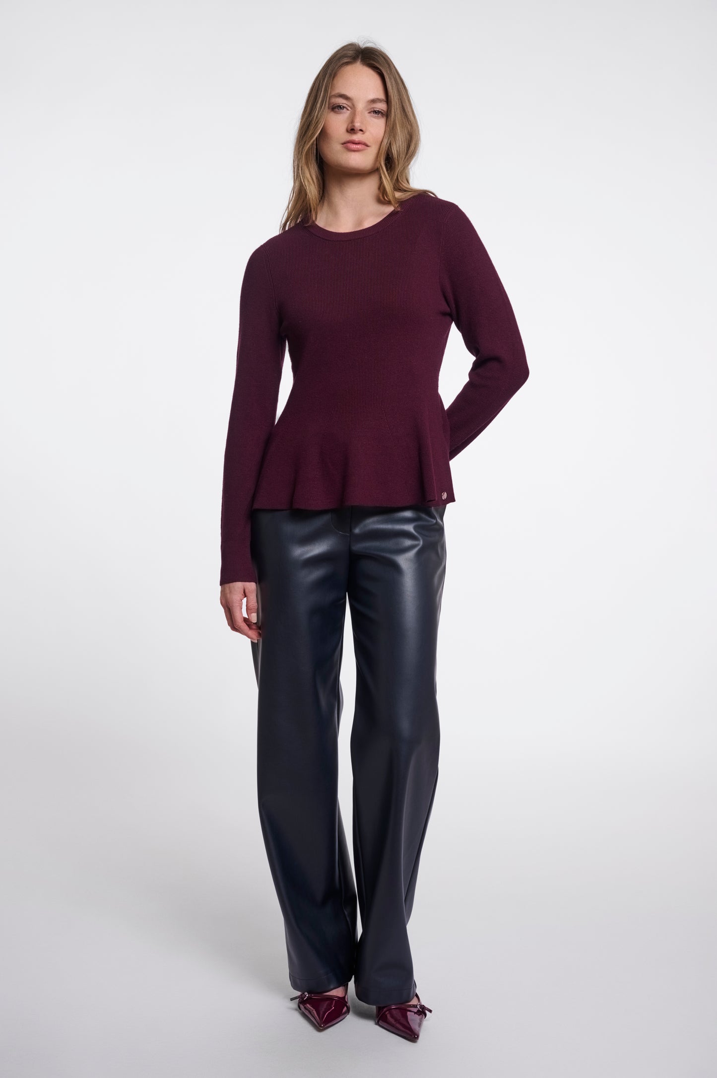 Jelilah Peplum Pullover Sangria