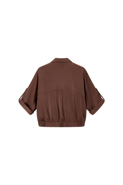 Larissa-L-23-R Short Sleeveless Jacket