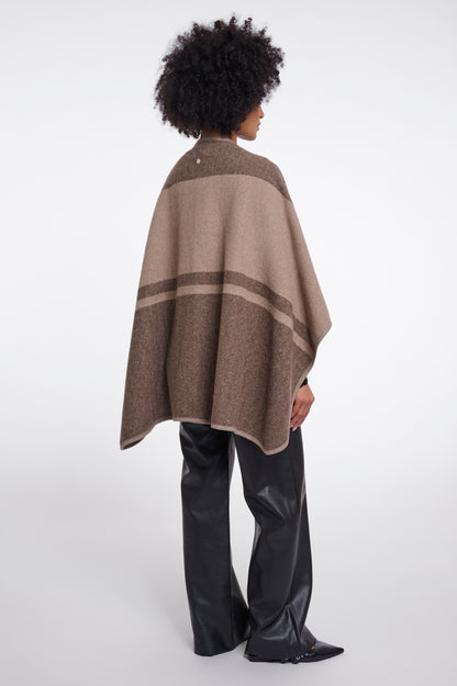 Levi Cape Toffee Check