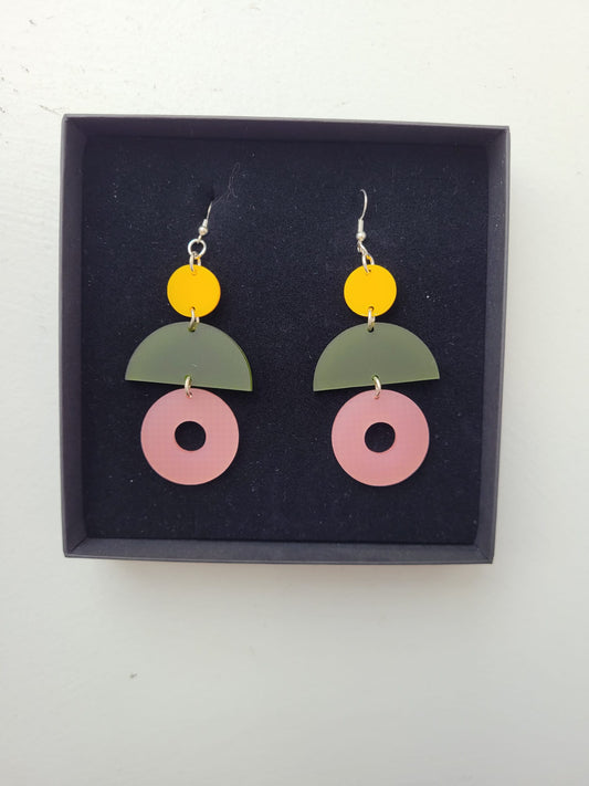 Etched Drop Yellow and Green Earrings