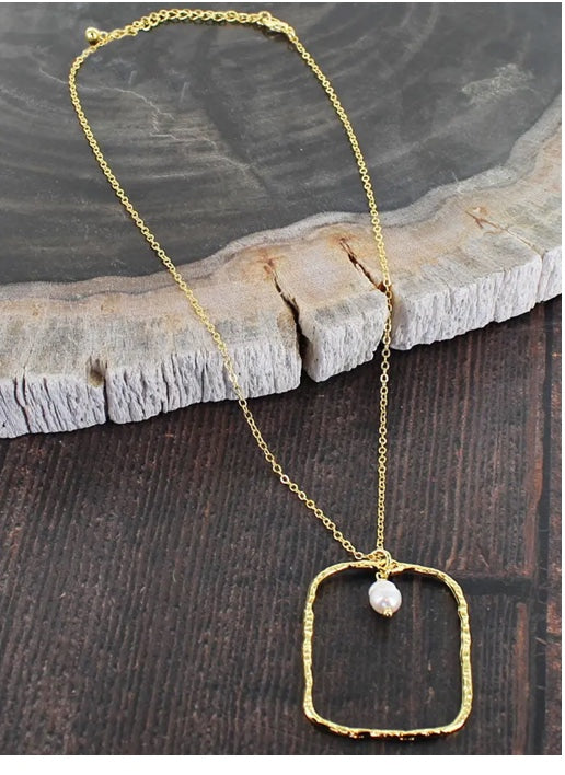 Hammered Rectangular Pendant with Drop Pearl - Gold Plated