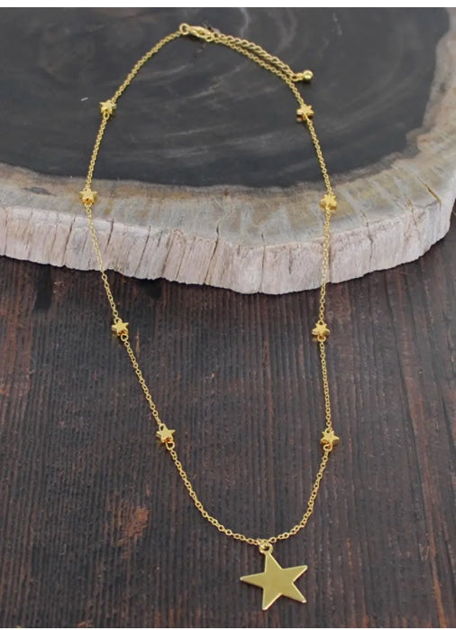 Delicate Star Necklace on Chain - Gold Plated