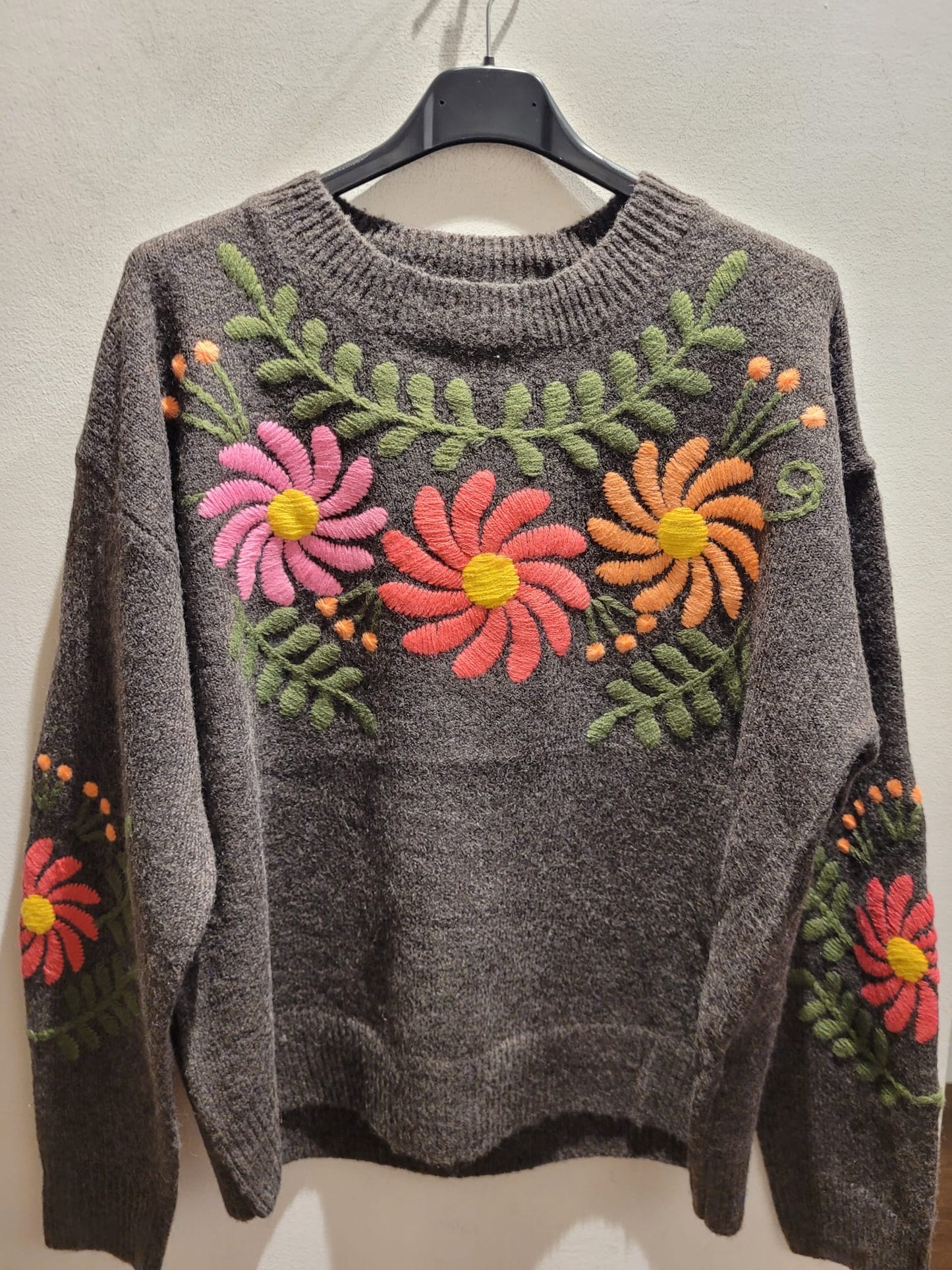 Liz Sweater with Embroidered Flowers