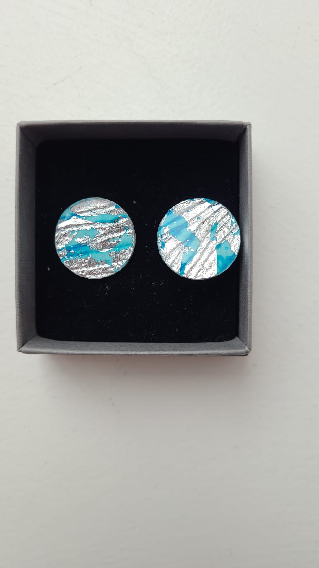 Rothlu Earrings